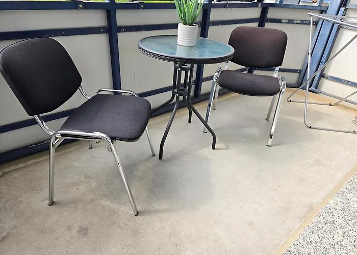 5 Personen, Nähe Bahnhof, Wlan,balkon * Halberstadt