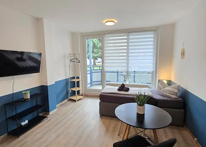 Apartment 5 Personen, Nähe Bahnhof, Wlan,balkon